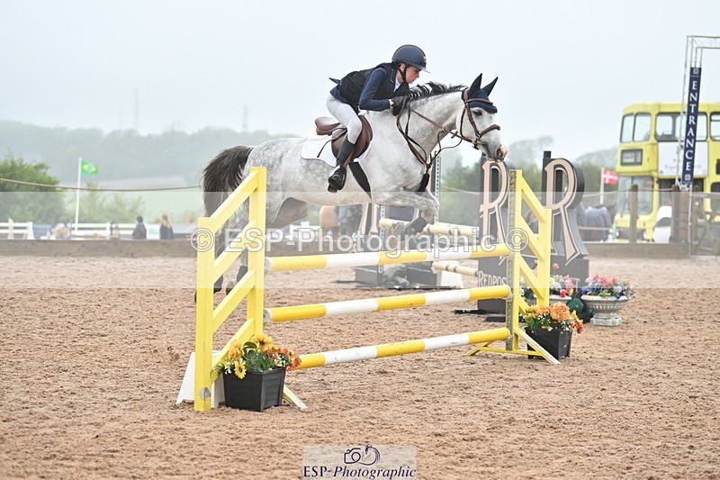 240505A-122605-05059 - Cls 4 Blue Chip Pony Newcomers & 1m Open