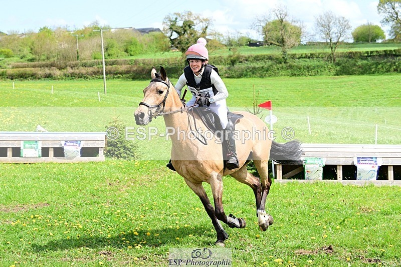 260418-133742-04640 - E-214-Fiona.Lewis