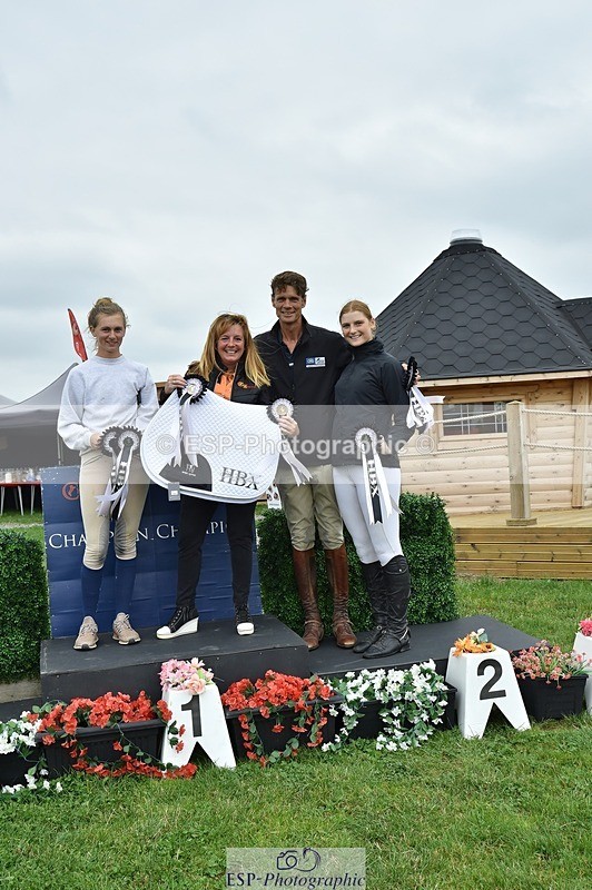 240831A-143032-03997 - 90 Presentations