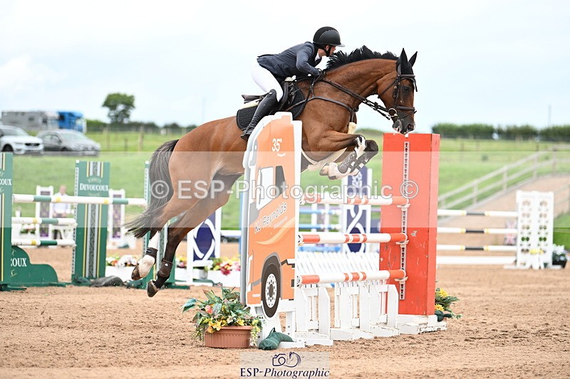 240802A-164315-05609 - Cls 19 National 1.30m Open