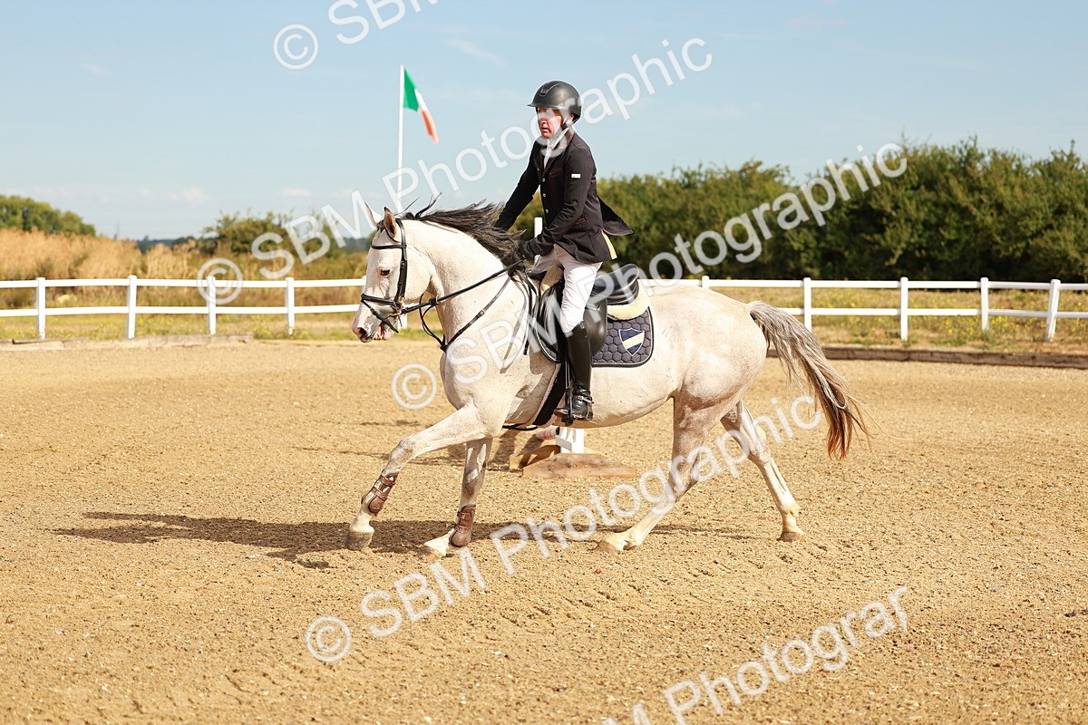 SBM_001901 - Class 8 - Clear Round
