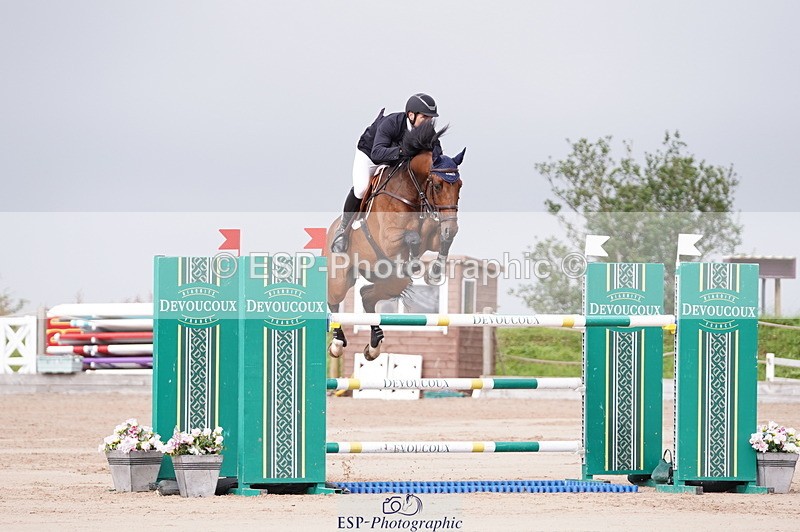 240720A-092452-13783 - Cls 3, 3 Star Small Tour 1.40m