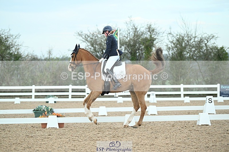250403-090026-00503 - 047-Megan.Field-Dargun