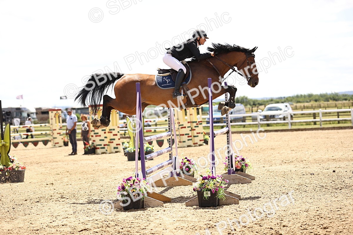 SBM_003842 - Class 22 - Senior Foxhunter 1.20m