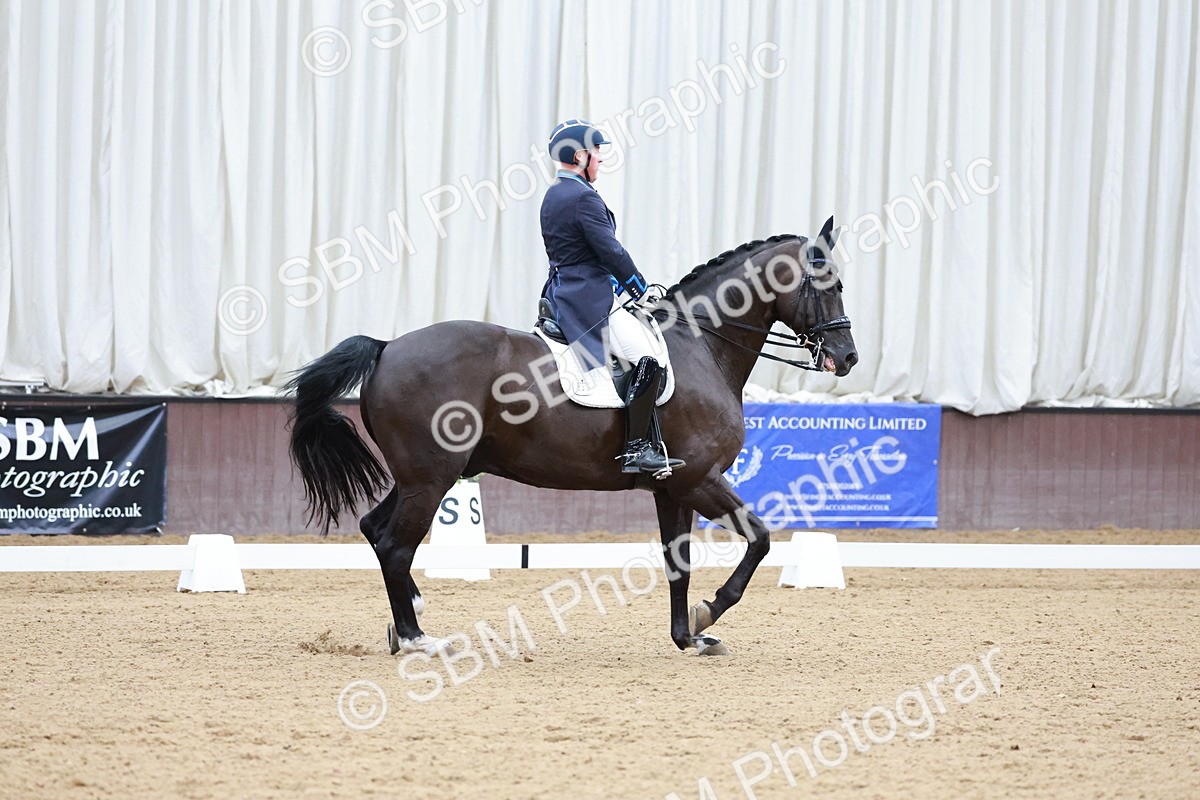 SBM_015935 - Class 5 - FEI INT II - 15.48-17.00