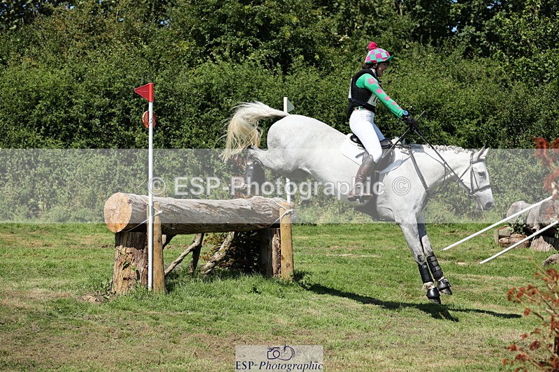 240811A-141449-04656 - 157-