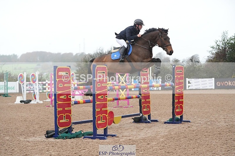 251107-133417-01179 - Cls 6 Foxhunter and 1.20m Open