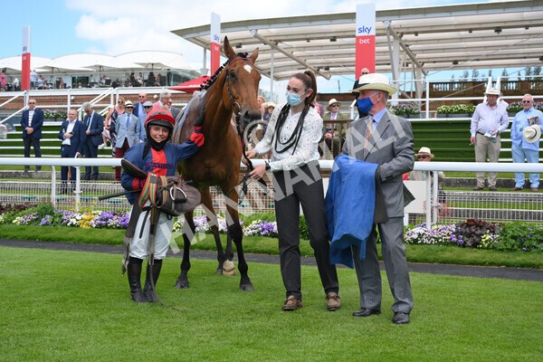 yr12062021r1-42 - Race 1 2.00pm Queen Mother's Cup