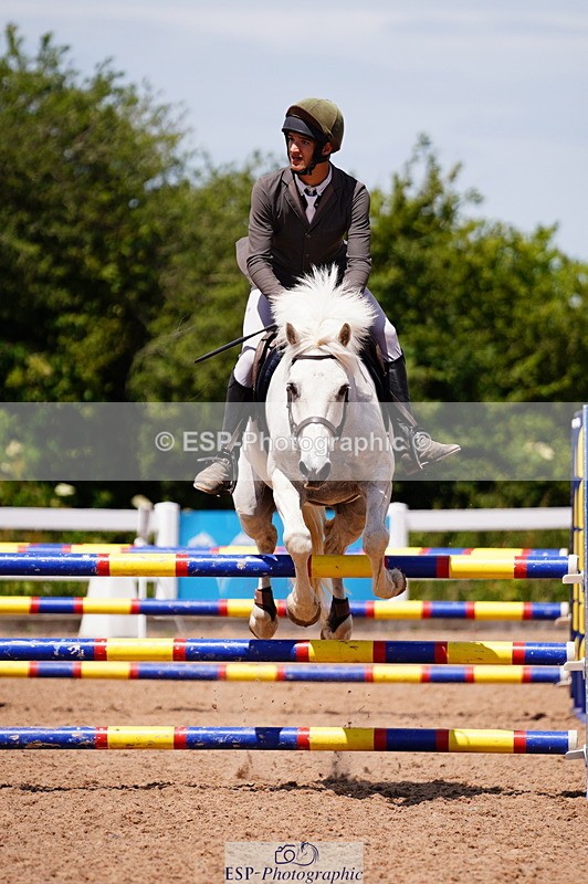 240629A-123216-05369 - Cls 18 Newcomers and 1m Open