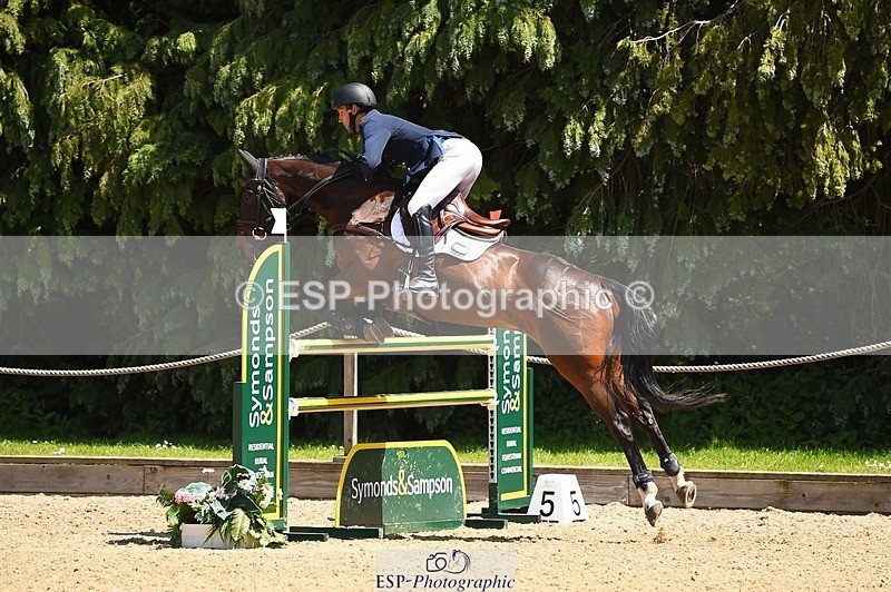 230527-130756-10670 - 405-MATTERHORN_RISING-Arthur_Duffort-SJ