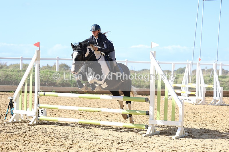 3E7A5294 - Class 9: 80cm Senior