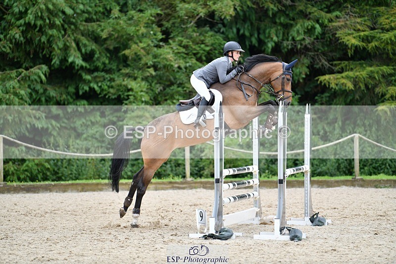 240712-120001-33128 - Cls 137 British Novice and 90cm Open