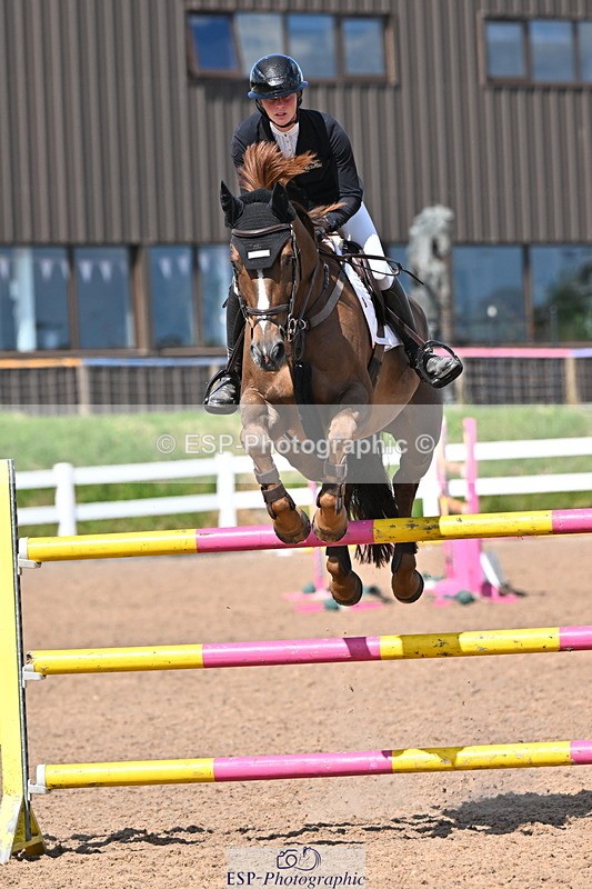 240619A-162303-01200 - Cls 6 National 1.30m and 1.40m