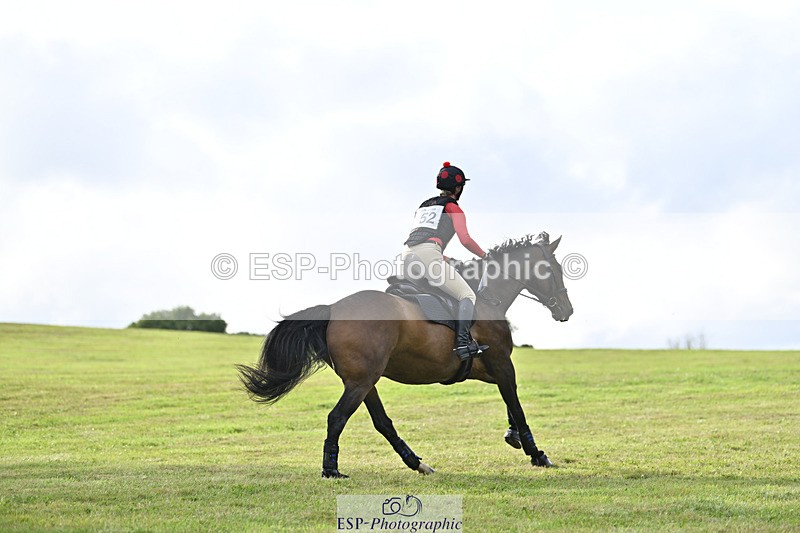 240825X-171011-37681 - 80cm XC 16.30 to 17.30