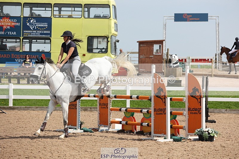 240510A-140536-07440 - Cls 17 1.05m National Am Quali