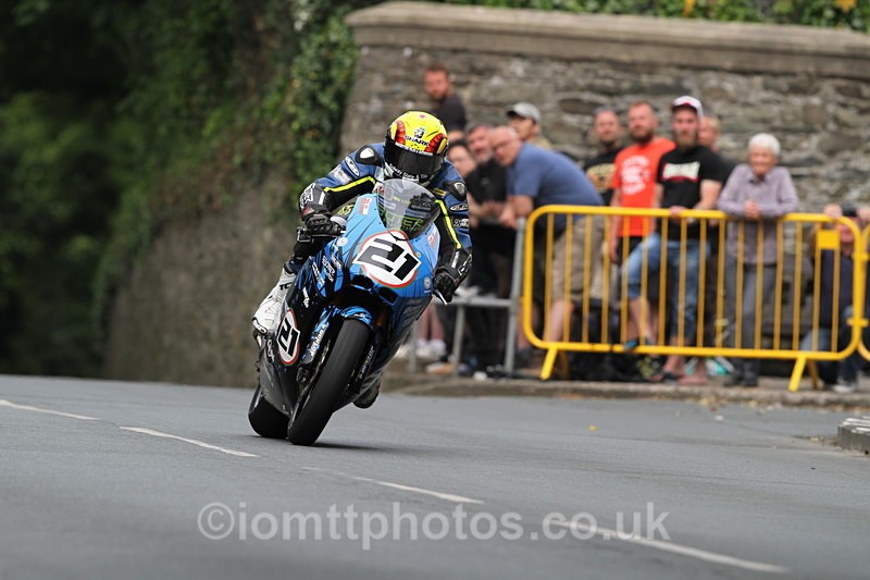 PR150101 - Senior TT