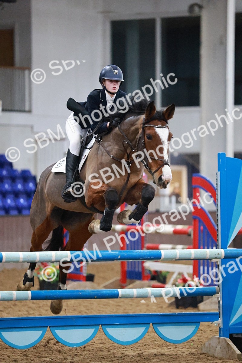 SBM_004445 - Class 17 - Senior Newcomers - 1.10m