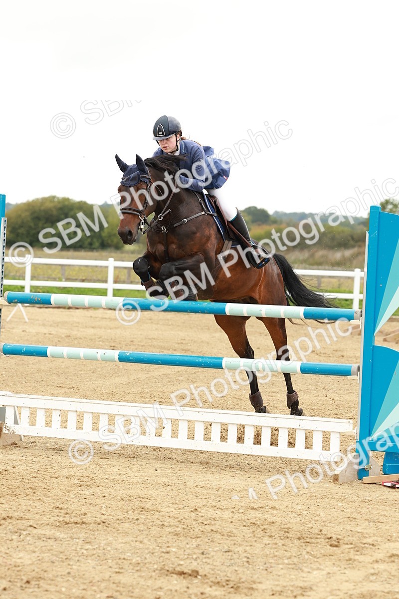 1I0A8029 - Class 5 - Senior Foxhunter 1.20m