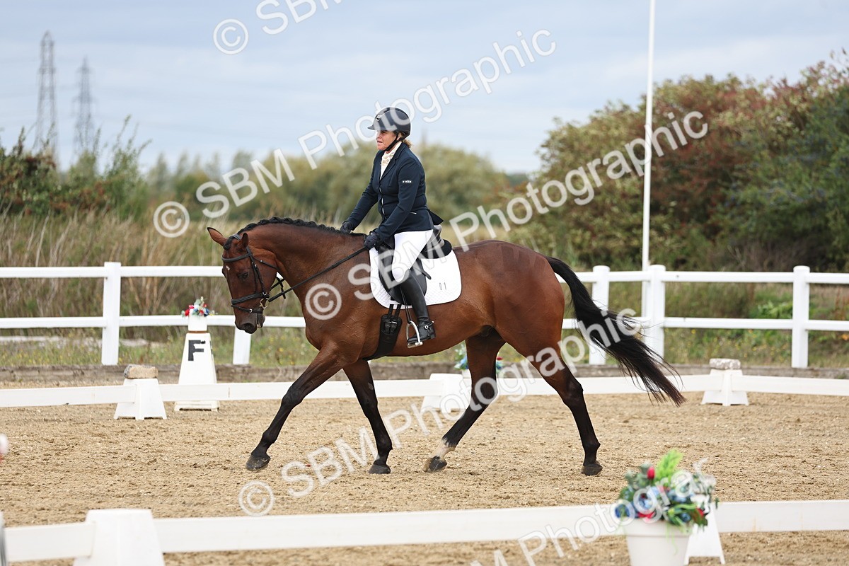 SBM_002591 - Class 7 - Novice 2 Warm Up