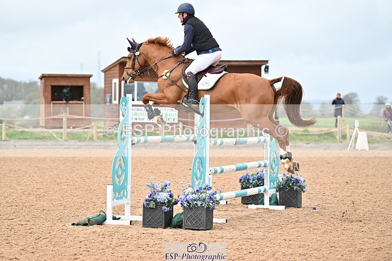 240315A-122621-00922 - Cls 3 Snr Foxhunter