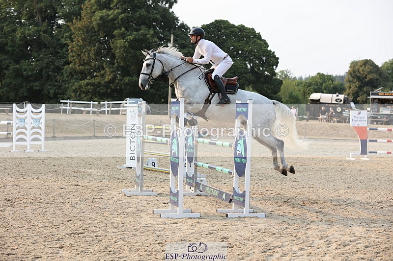 250816A-180844-03284 - Cls 11 Snr Foxhunter