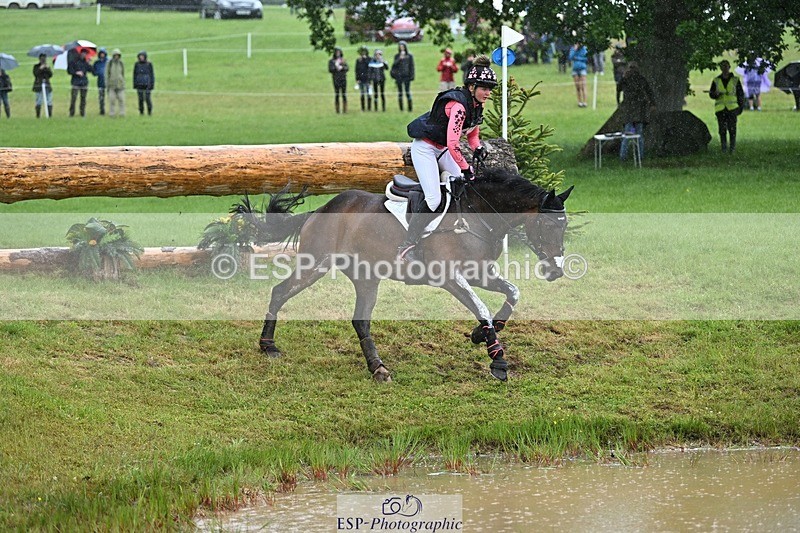 240526-134117-23009 - 539-PURE_TRENDSETTER-Ellie_Fredericks