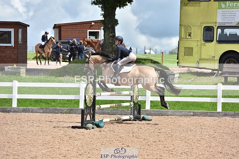 230806A-135748-02275 - Cls 21 Pony Newcomers & 1m Open