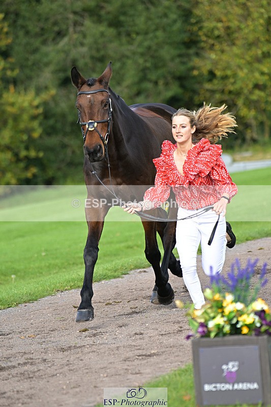 241023-132547-00282 - 018-Alice.Robinson-DERRYS.DIAMOND.CAVALIER