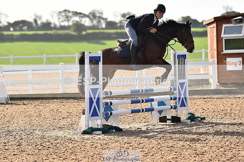 231029A-104428-02793 - Pony Discovery & 90cm Open