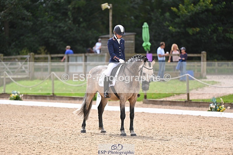 240809-135715-01726 - 145-Elizabeth.Allen-Tully.Mist