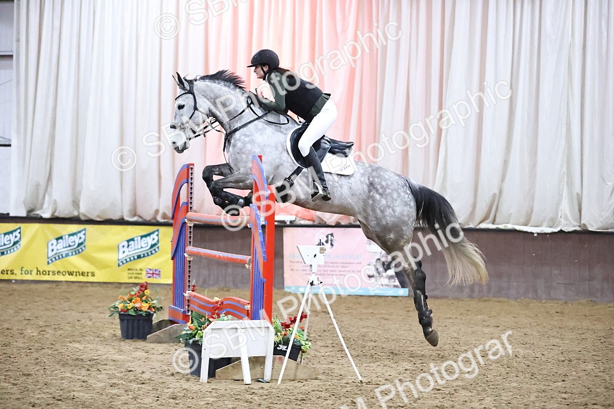 SBM_003516_Class 13 - National 130m 140m - Customer Cart - Lily