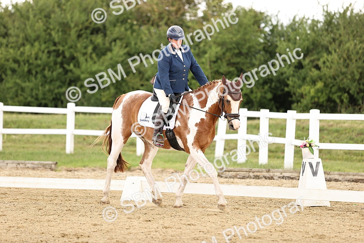 SBM_001956 - Class 2 - Novice 4 - 10.36-11.39