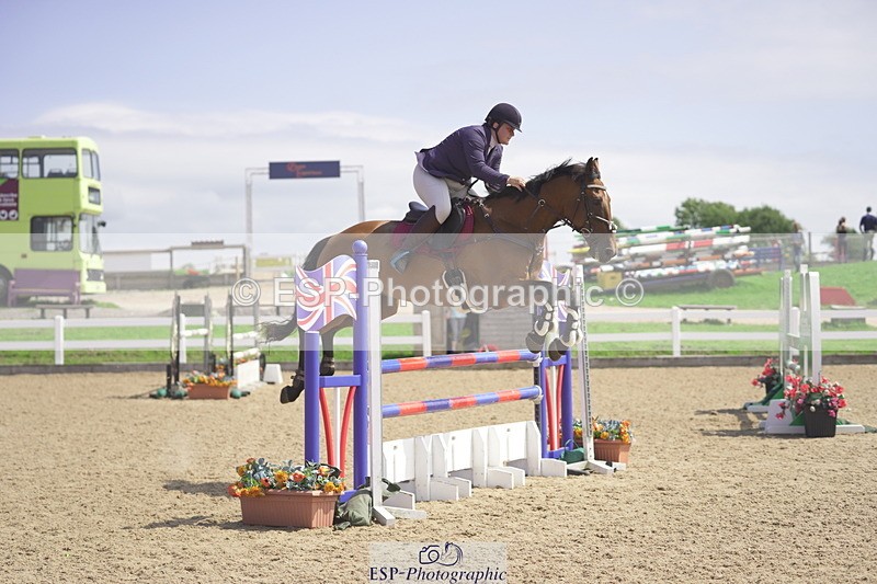 230810A-131556-02360 - Cls 4 1.05m Amateur Quali