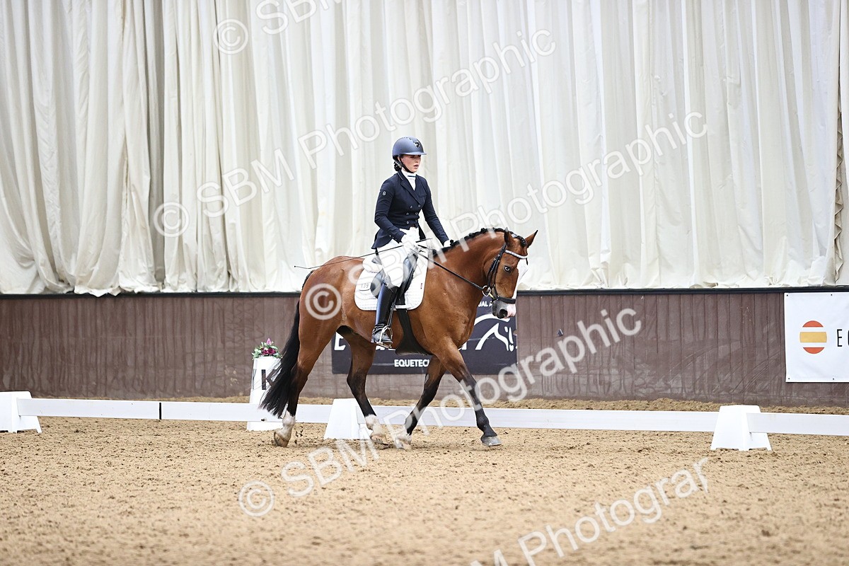 SBM_001856 - Novice 4 - 11.15-13.22