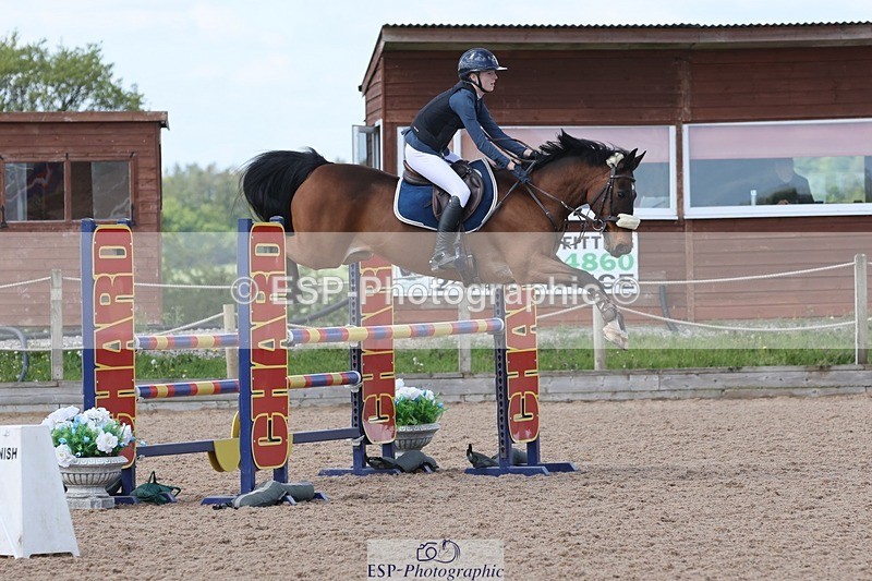 250504-124929-02614 - Cls 5 Pony Foxhunter and 1.10m Open