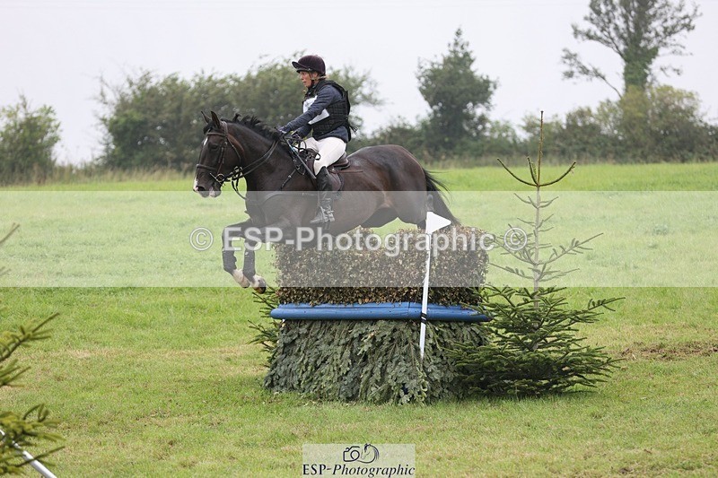 240901A-110003-06144 - 406-Polly.Walker-BIRDSONG