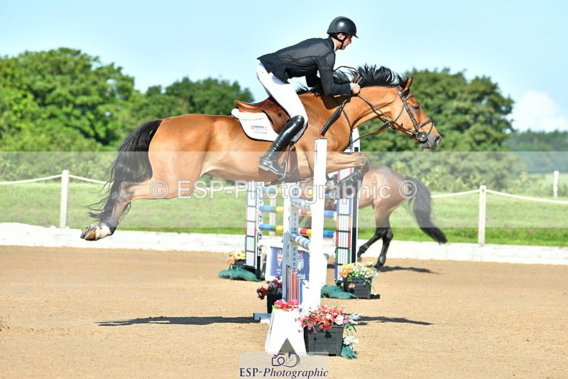 230720A-090158-01541 - Cls 1, 2 Star Small 1.30m