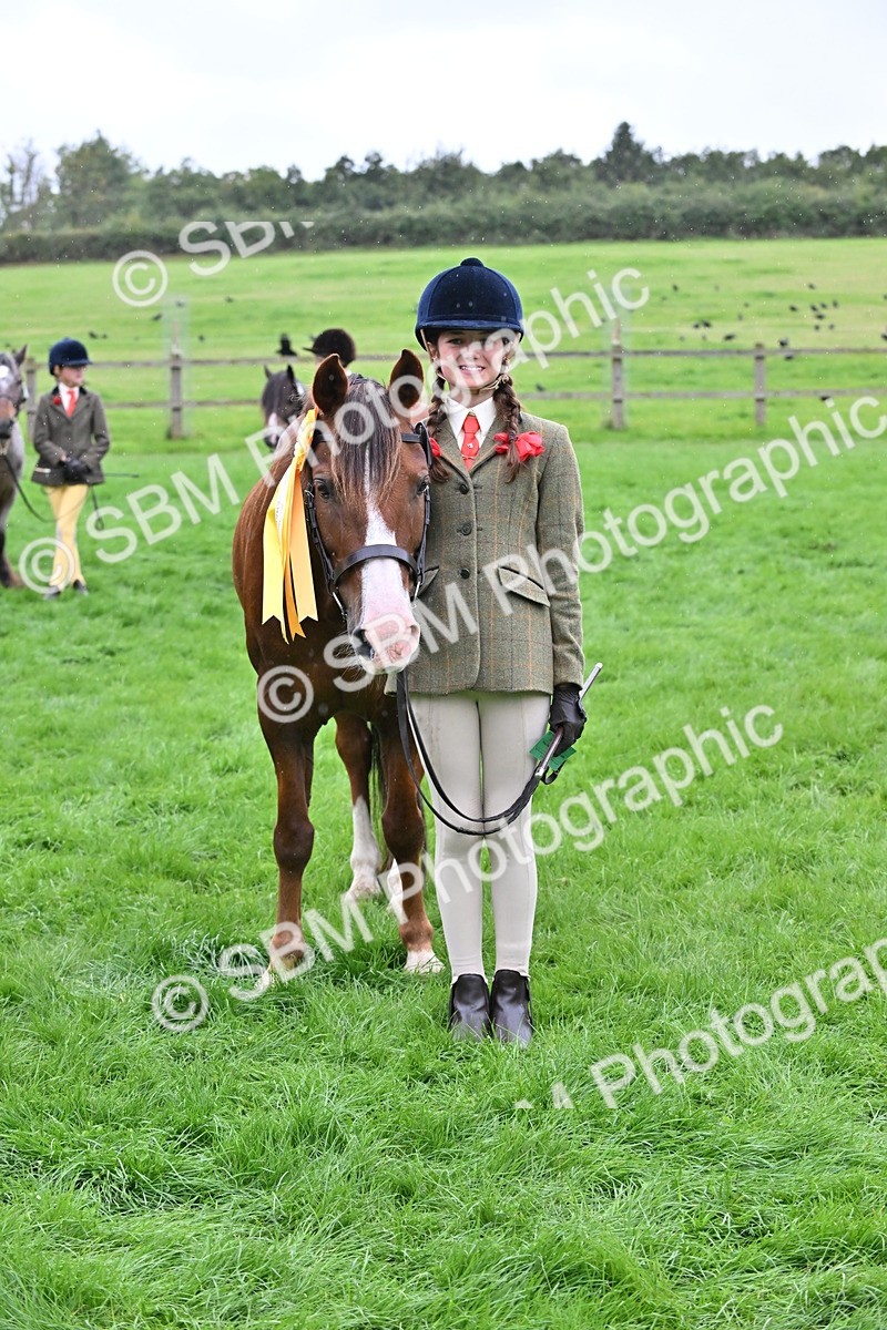 SBM_68627 - S42 - Junior Handler 9-12 Years