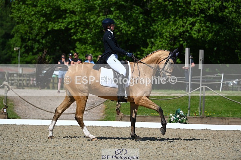 230526-104943-05713 - 464-GRANDE_BY_DESIGN-Emma_Manton-DR