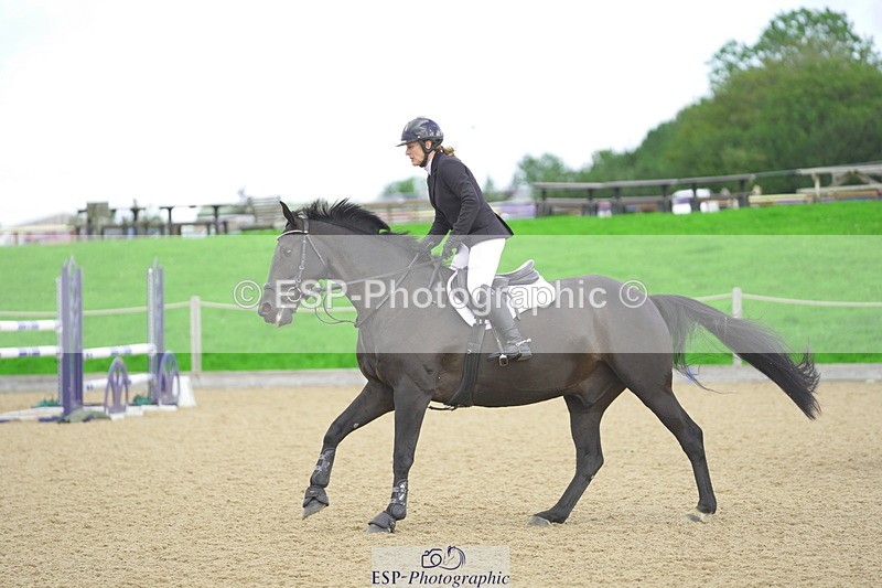 230806A-093238-00781 - Cls 12 Snr 1.05m