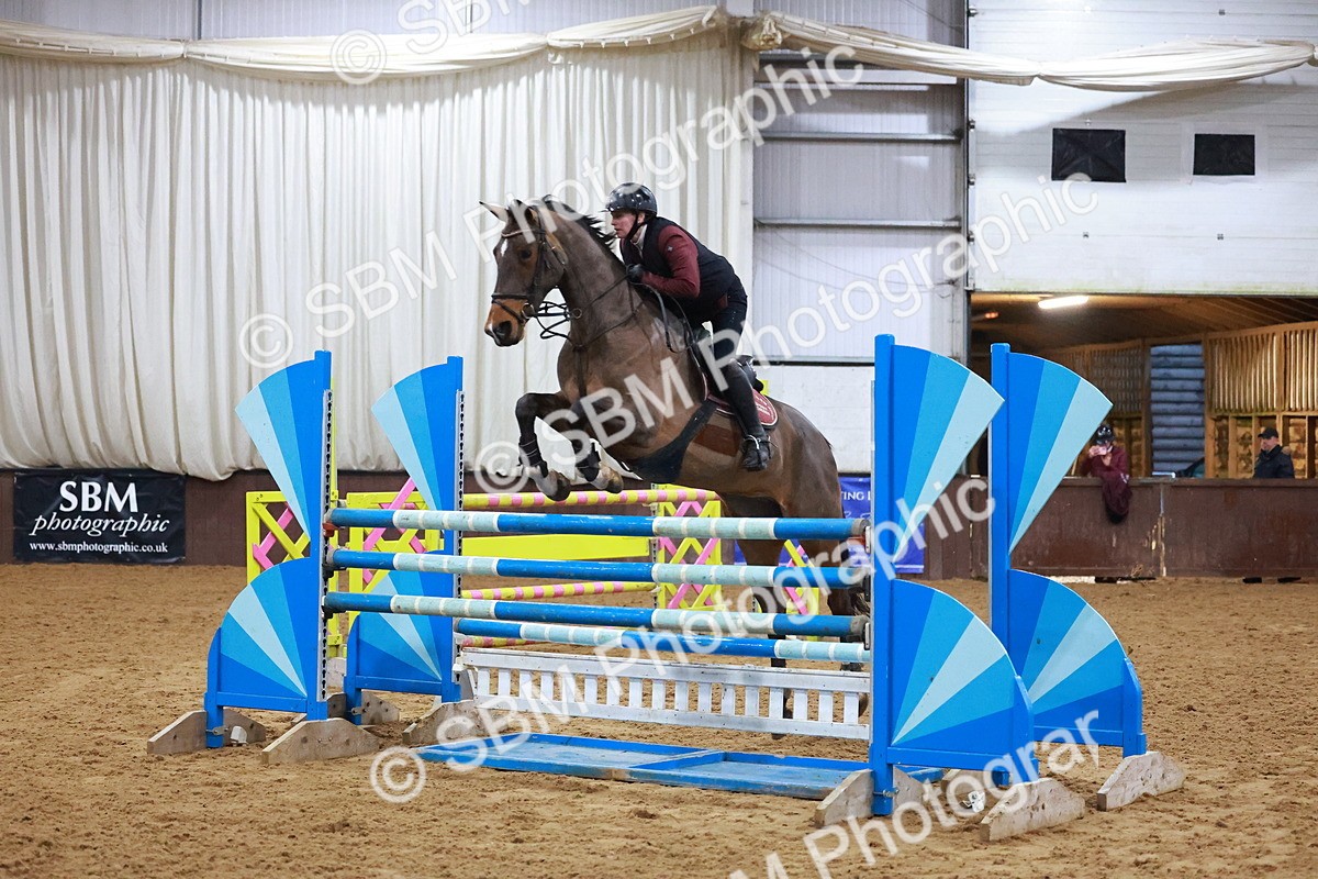 SBM_002653 - Class 5 - Senior Foxhunter 1.20m