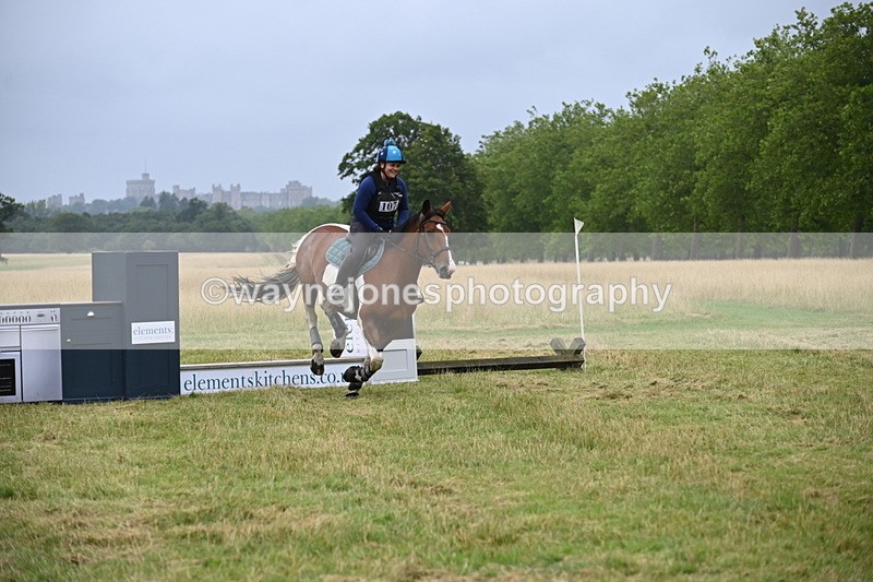 WJ6_9645 - Time at Kitchen Jump 09:38 to 10:13