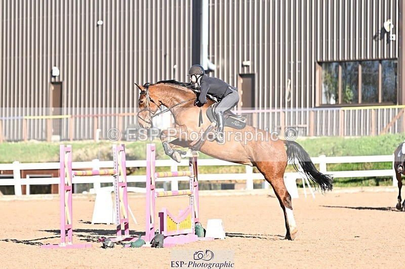 241120X-131745-00502 - Cls 05A&B Snr Fox & 120 Open