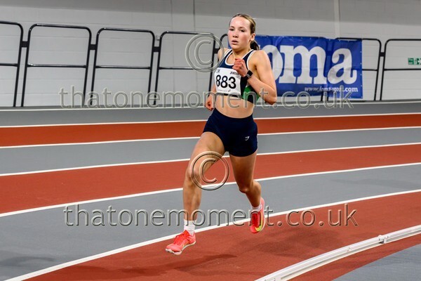 SeniorInd25-917290 - Track Female Set One
