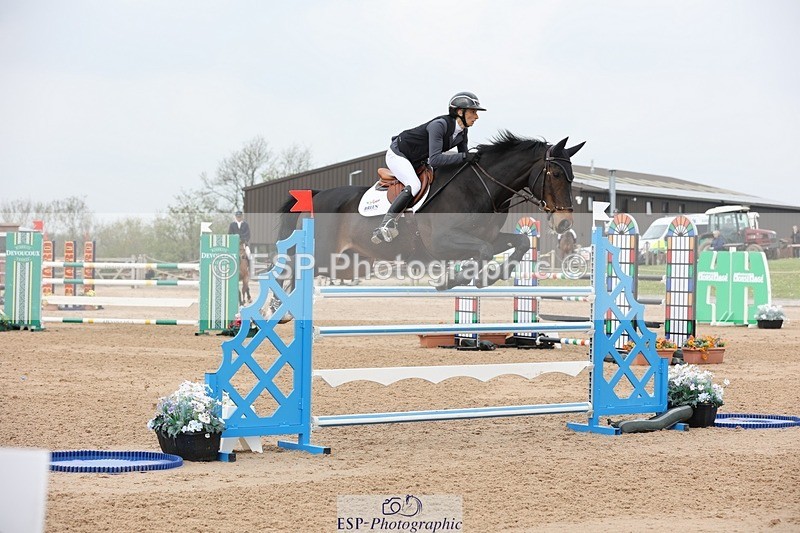 250424-120331-05198 - Cls 1 - 2 Star Small Tour