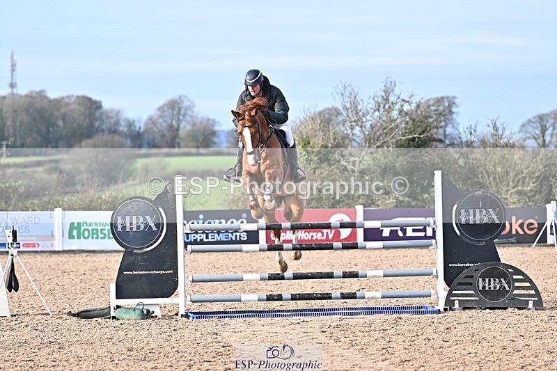 251126-121319-00406 - Cls 4 Newcomers and 1.10m