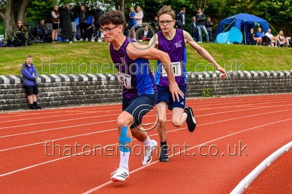 Relays25-916312 - Track Male Set One