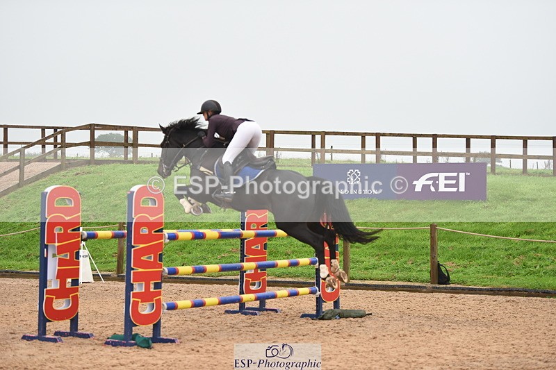 230916A-102304-03790 - Cls 14 Snr Foxhunter