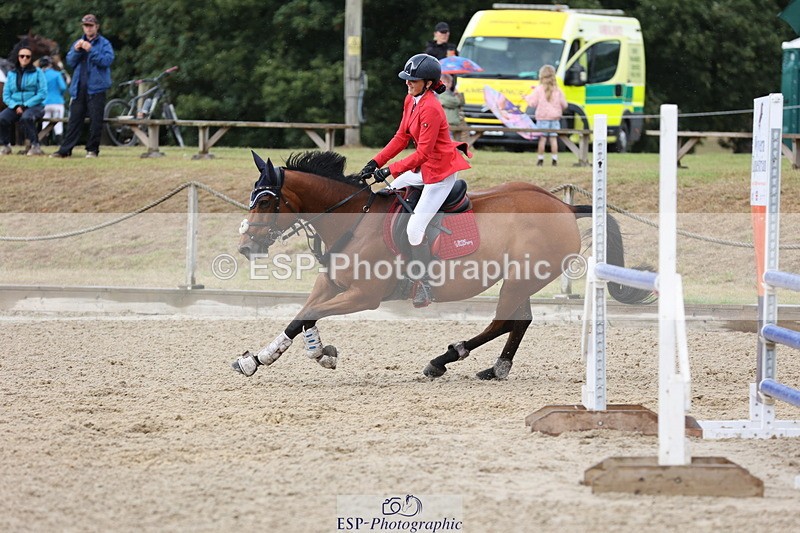 250831A-134608-10359 - Cls 42 Snr 1m Grand Prix