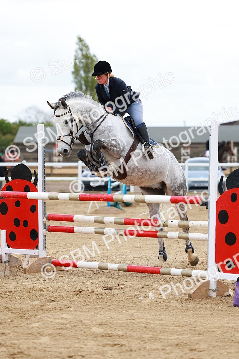 SBM_002558 - Class 10 - Senior Newcomers - 1.10m